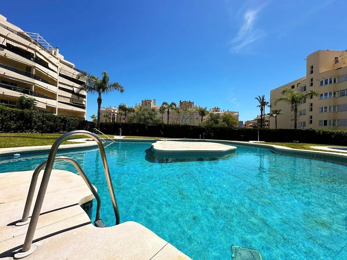 600 M Beach, Pool, Terrace, Wifi, 1 Bedroom Torremolinos Apartment