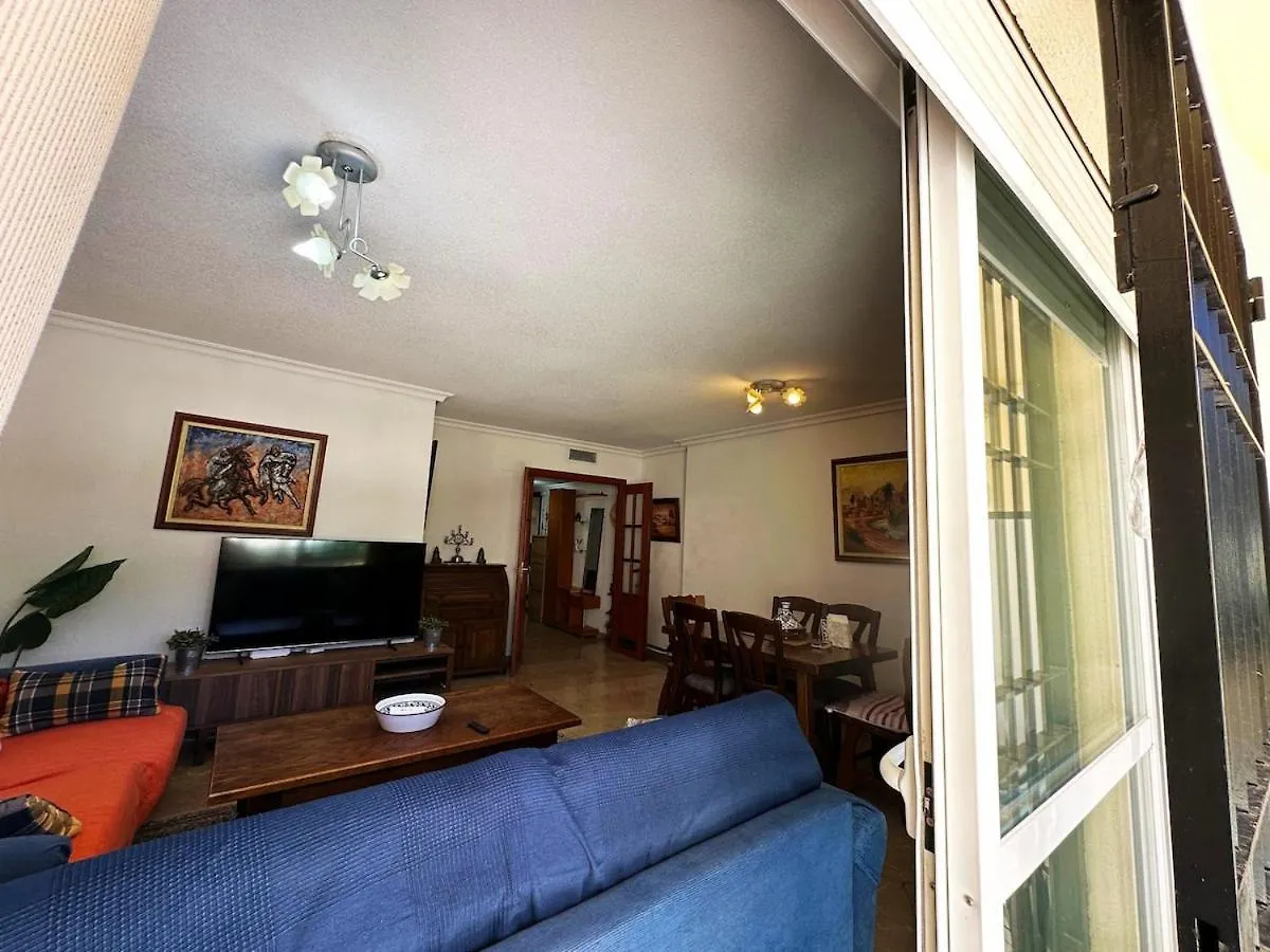 600 M Beach, Pool, Terrace, Wifi, 1 Bedroom Torremolinos Apartment