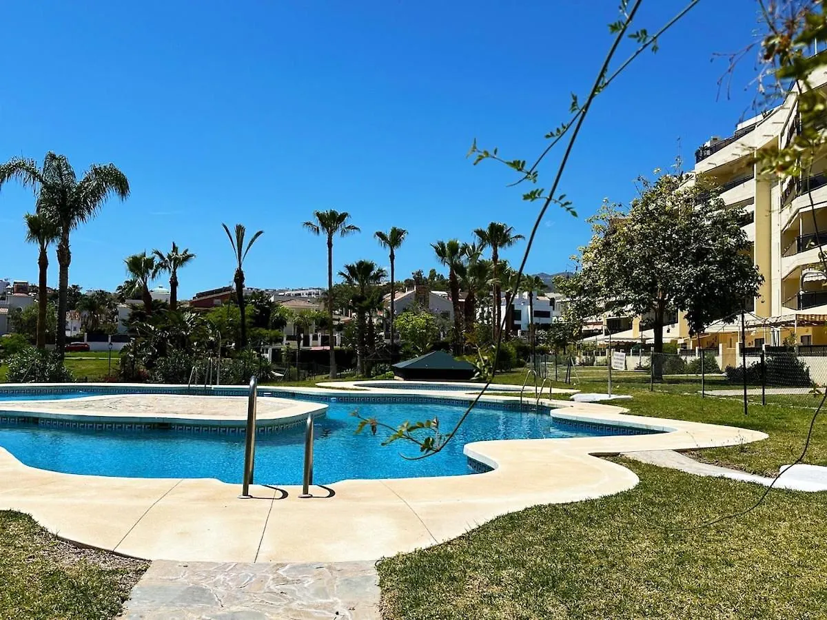 600 M Beach, Pool, Terrace, Wifi, 1 Bedroom Torremolinos Apartment