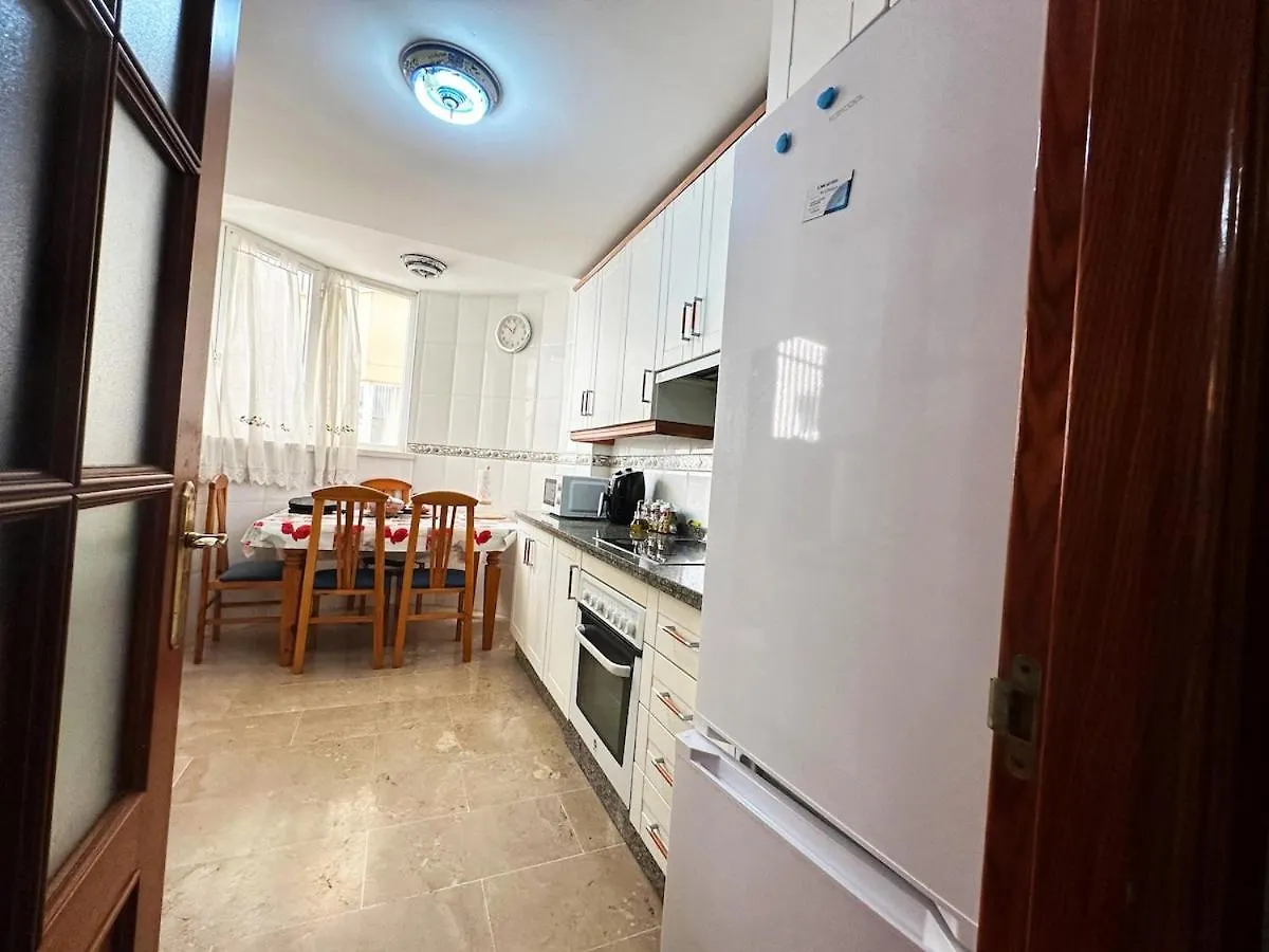 600 M Beach, Pool, Terrace, Wifi, 1 Bedroom Torremolinos