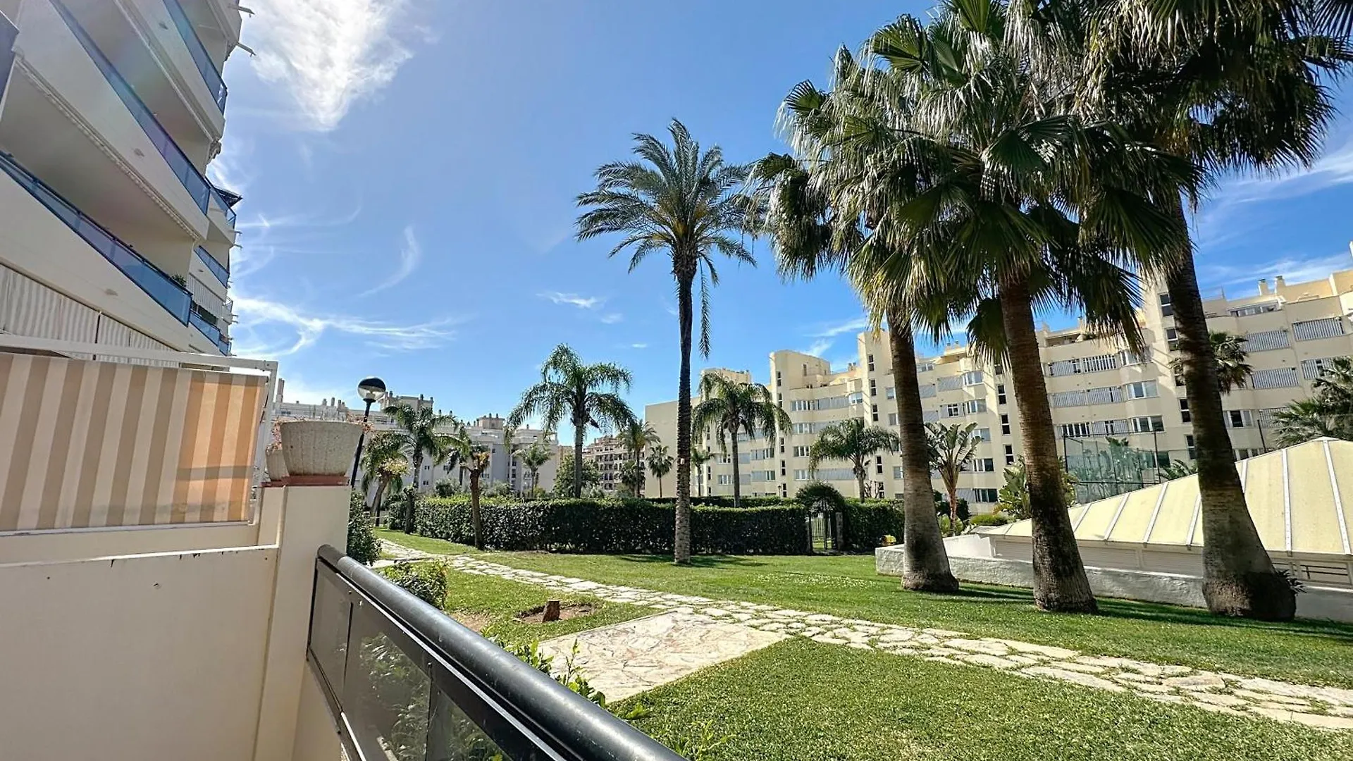 Apartment 600 M Beach, Pool, Terrace, Wifi, 1 Bedroom Torremolinos