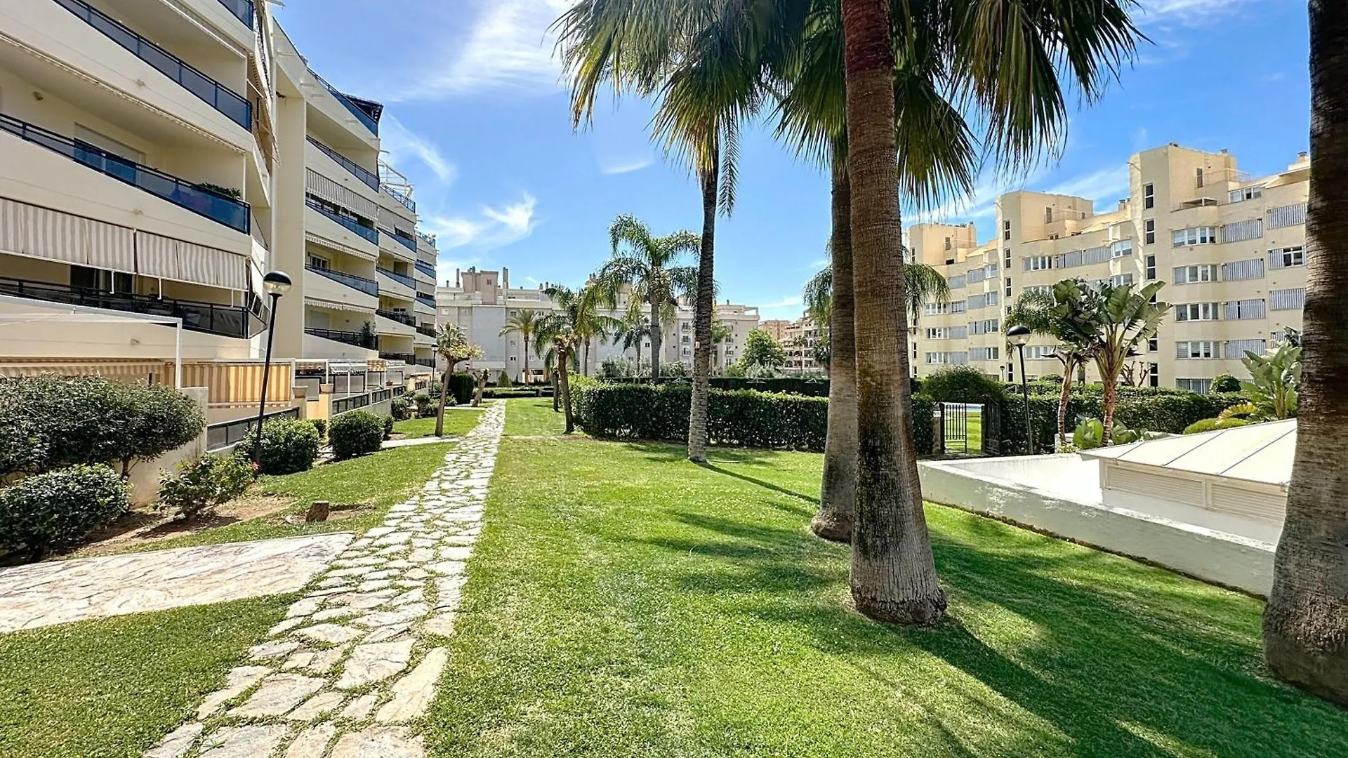 Apartment 600 M Beach, Pool, Terrace, Wifi, 1 Bedroom Torremolinos